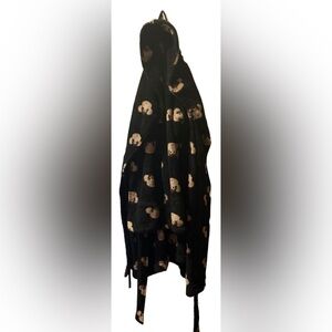 La SENZA “Critter Comfort” Black Fleece Robe – S/M